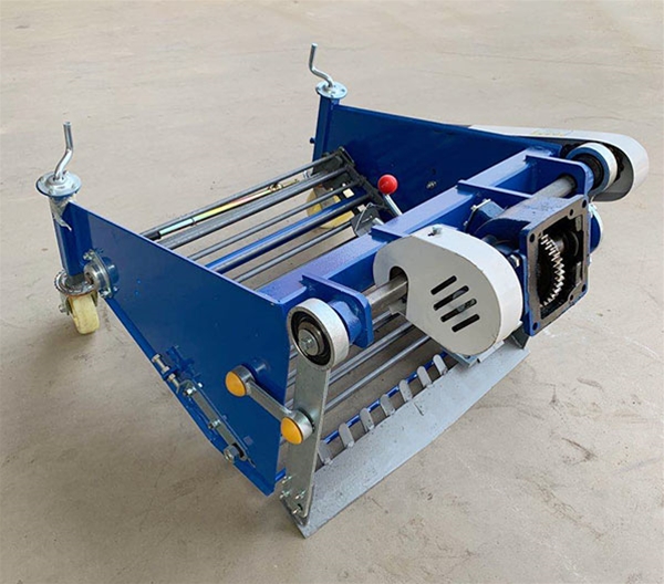 4UC馬鈴薯收獲機